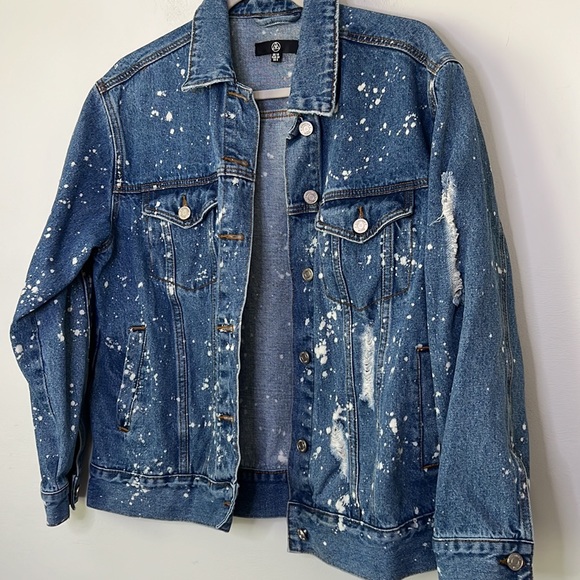 Missguided Distressed Bleached Jean Denim Jacket - Picture 4 of 5